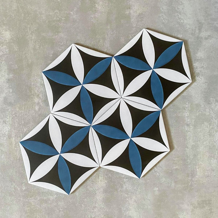 Bloom Blue Hexagon 18.7cm x 21.6cm